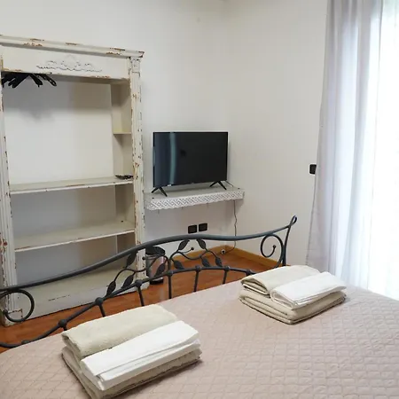 La Casa Di Oliver Acomodação com café da manhã  Pian Camuno